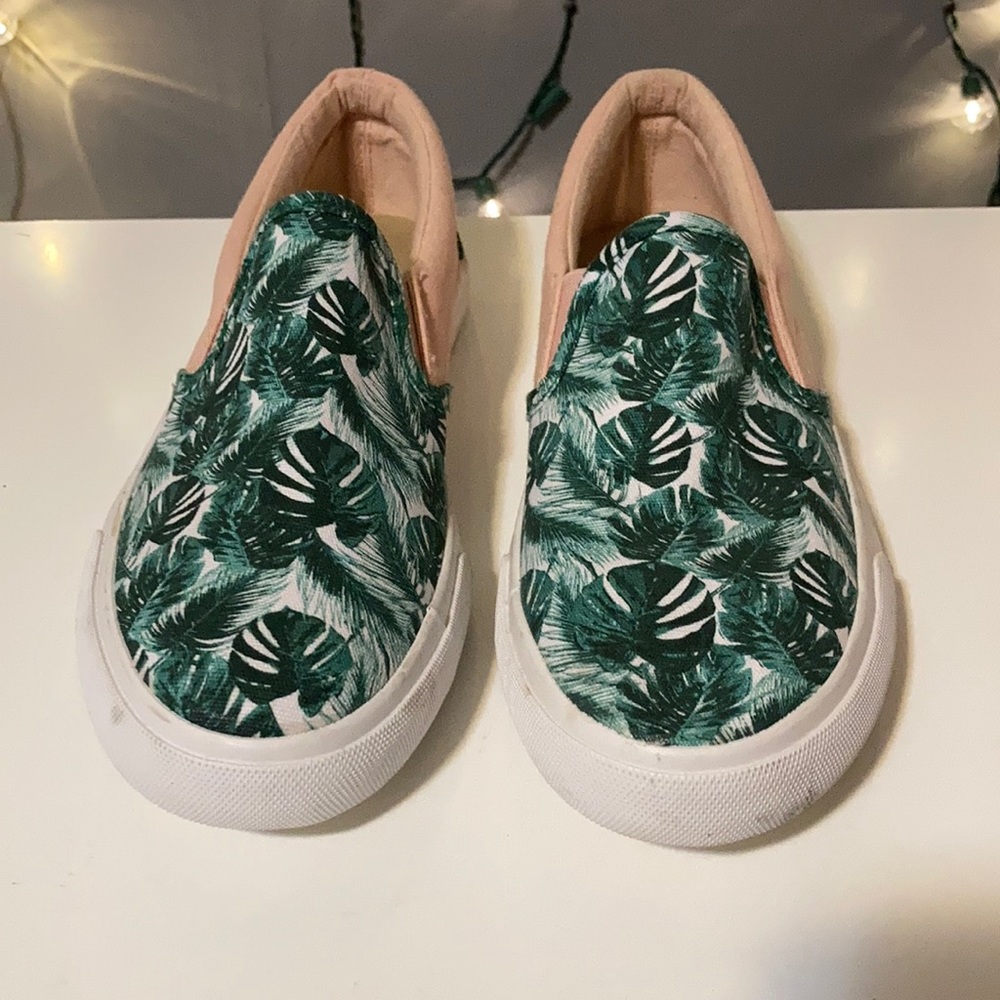 Slip on shoes